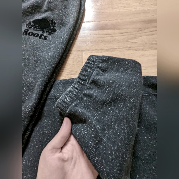 ROOTS Canada Sweatpants (XS) - Picture 4 of 6